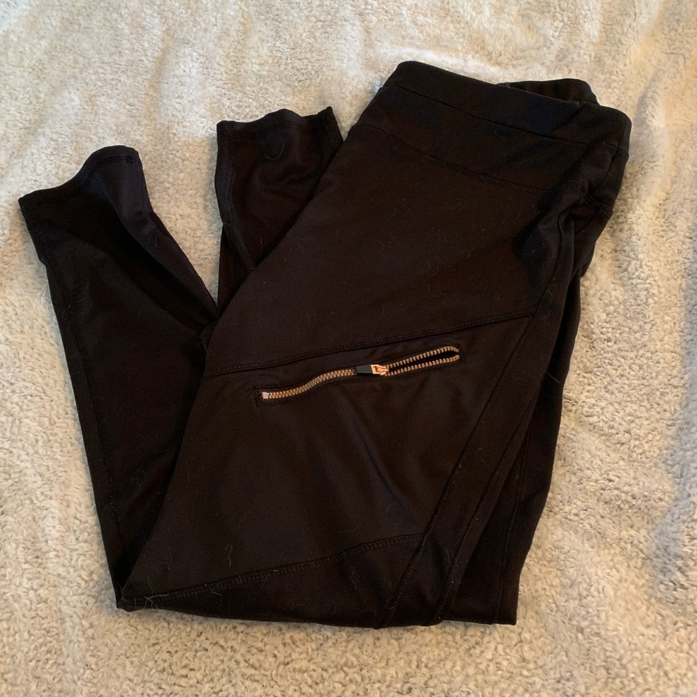 Plus size active leggings